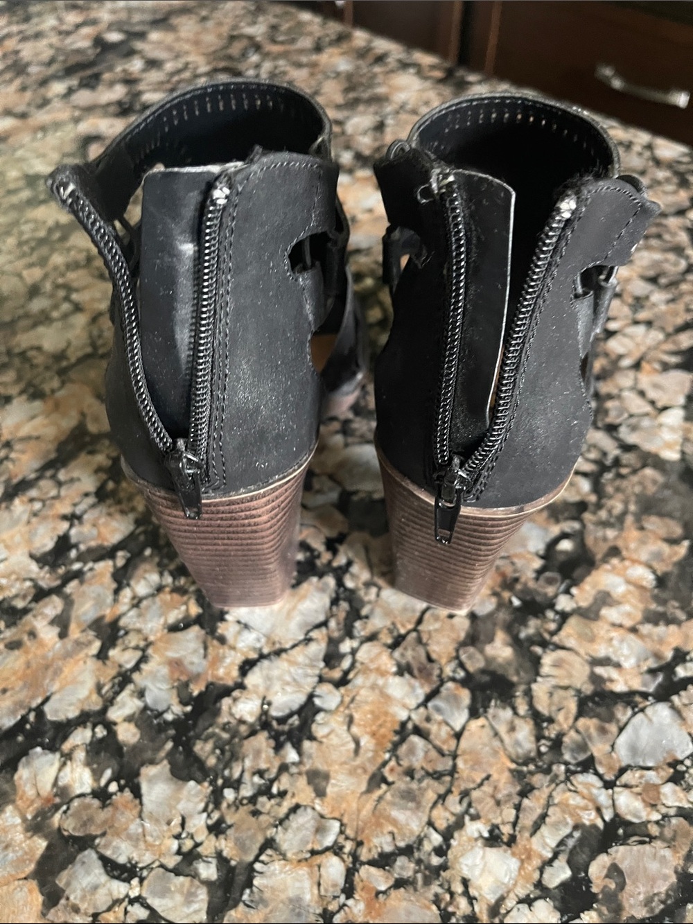 Jellypop Black Cutout Peep-Toe Block Heel Sandals - Picture 3 of 6
